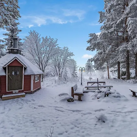 Holiday home Vipukka By Interhome